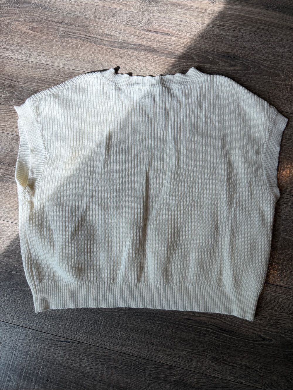 NWOT Three bird Nest knit horse Vest - Picture 5 of 5